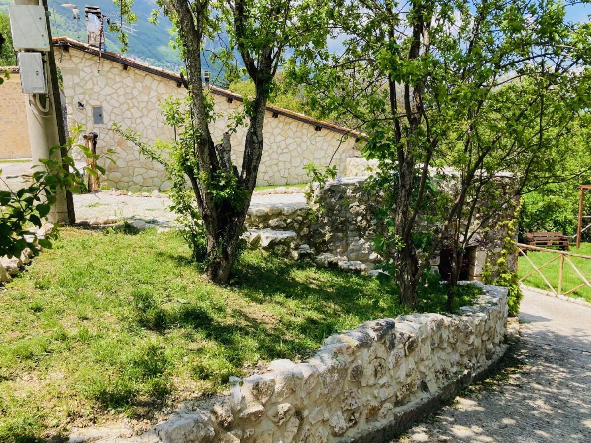 Casa Mupi Villa Sant'Eufemia a Maiella Exterior photo